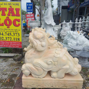 Tượng Tỳ Hưu đá cẩm thạch vàng