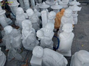 Tượng chú tiểu An nhiên