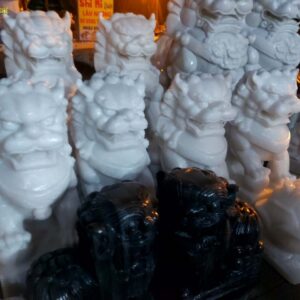 Vườn tượng kỳ lân đá