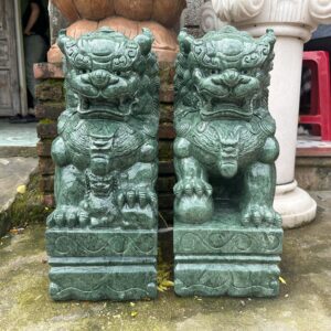 Kỳ Lân đá đặt cổng màu xanh