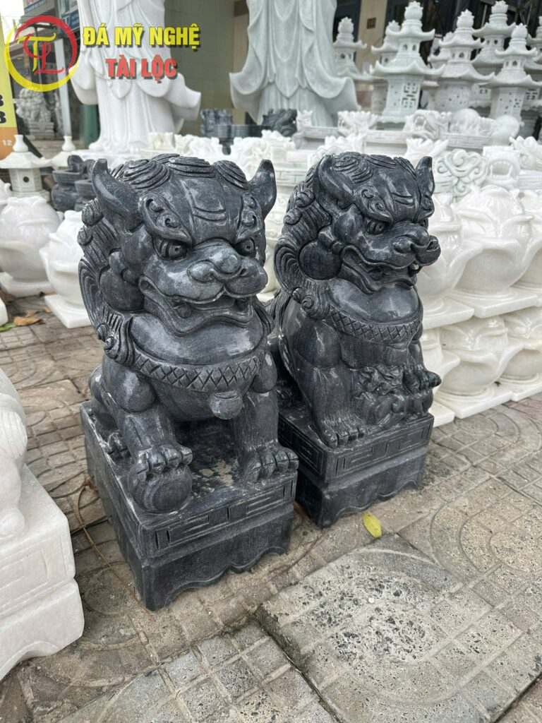 Tượng Kỳ Lân Đá Đen Cao 50cm – Biểu Tượng Thần Thoại Bảo Vệ Cửa Ngõ %Đá Mỹ Nghệ Tài Lộc% Cặp tượng Kỳ Lân đá đen