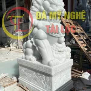 tuong ky lan da trang cao 2m